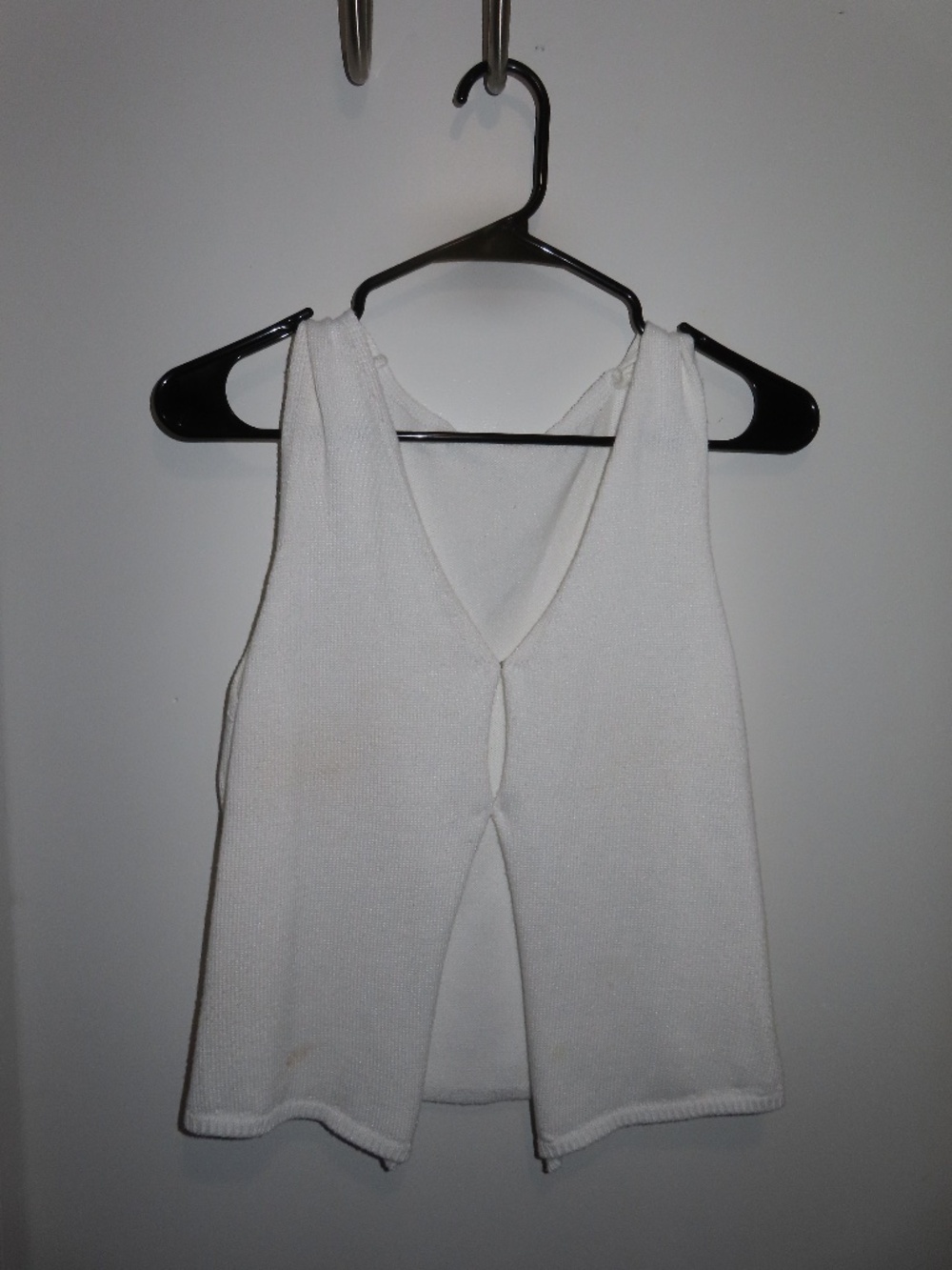 White knit short sleeve top